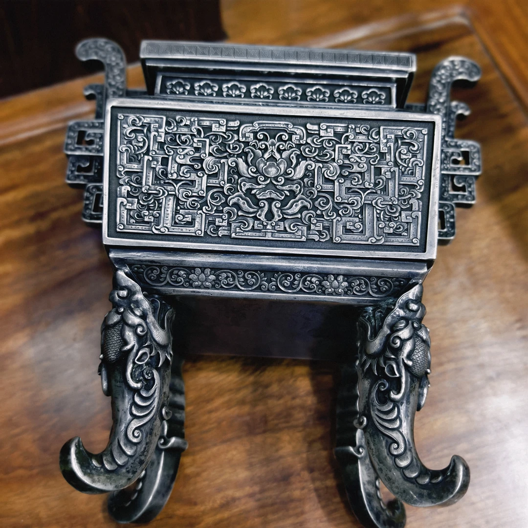 足银银制品 纯手工古风足银999纯银正品实心精工手工錾刻传世银色