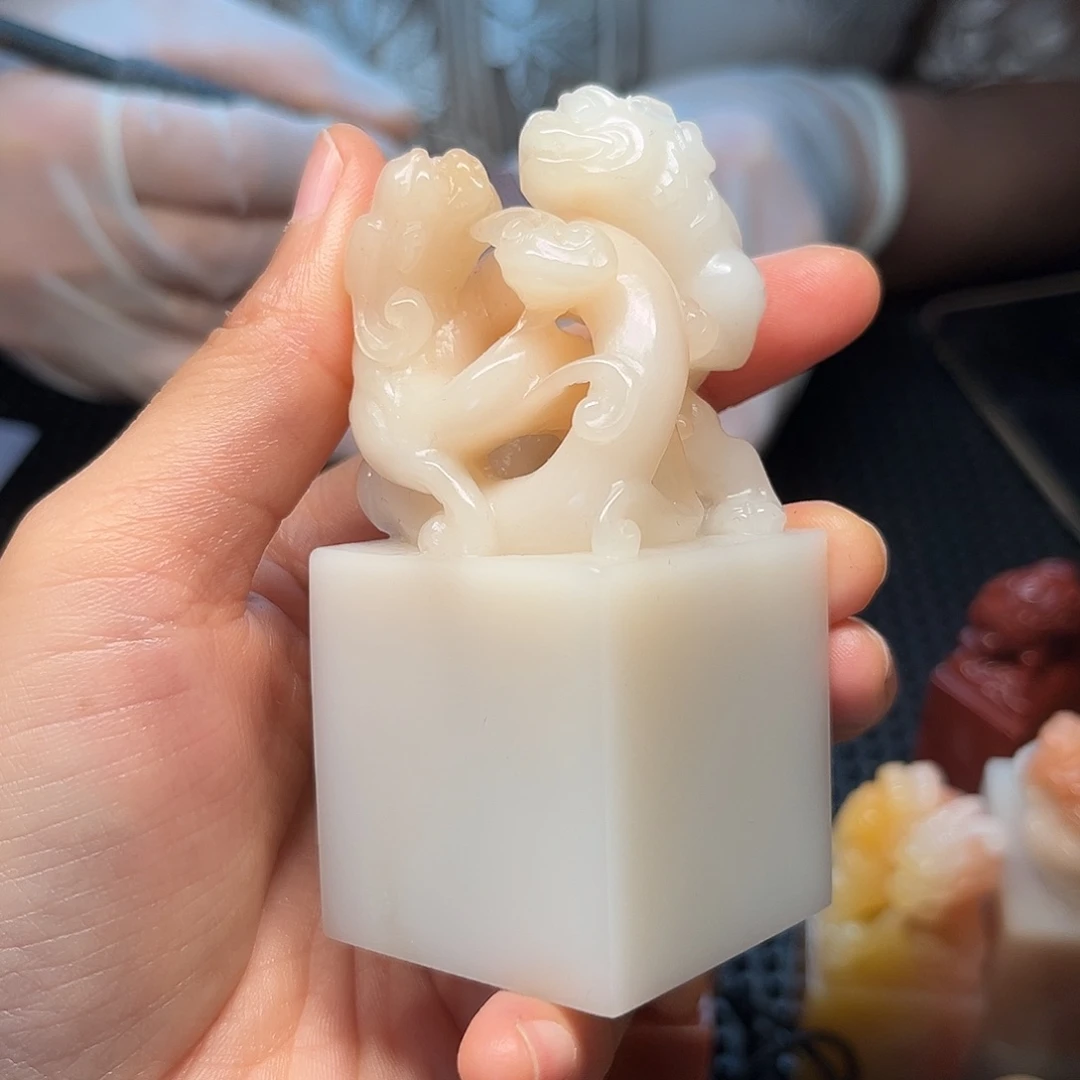 老挝石爱是什么呢好吗