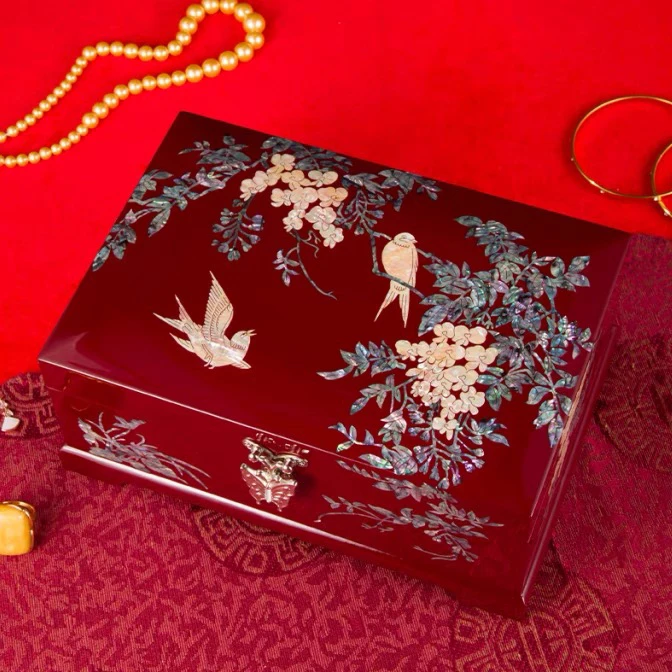 螺钿漆器贝壳高档首饰盒结婚礼物木质耳饰品项链收纳盒三金嫁妆盒