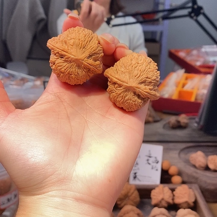 吊坠文玩核桃41泥鳅背