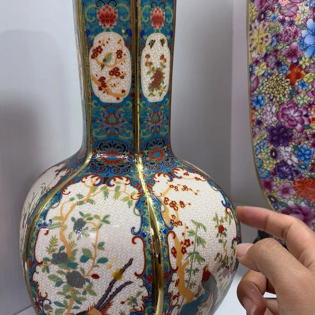 景德镇陶瓷花瓶不见