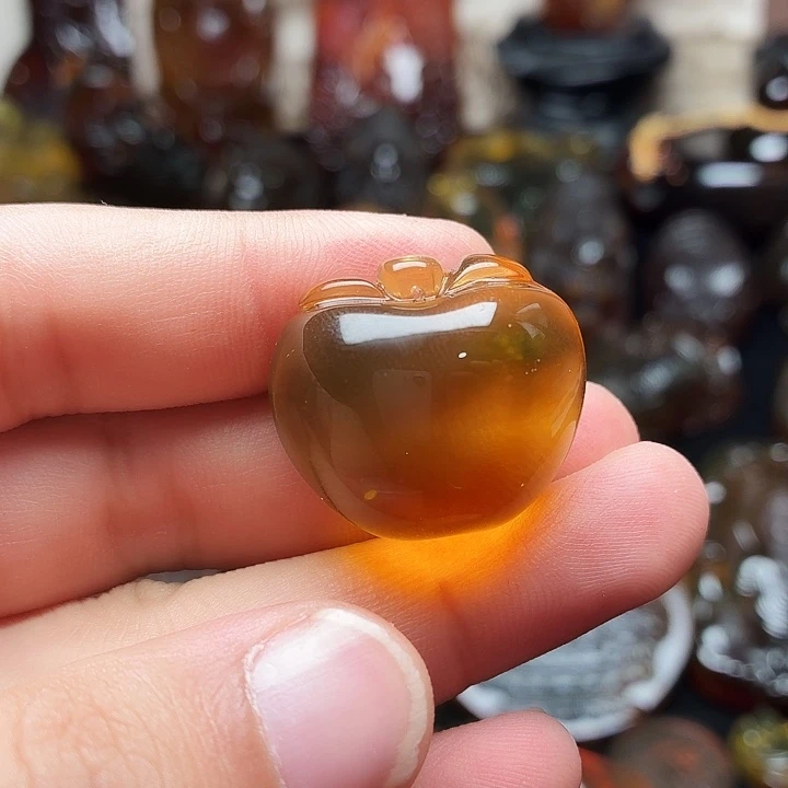 琥珀未镶嵌裸石49