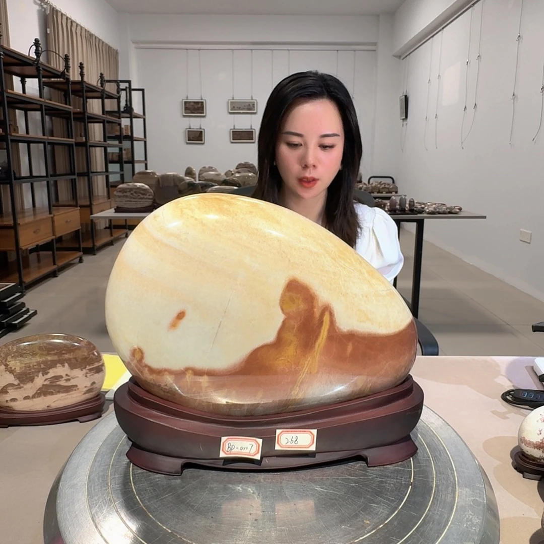 22×18×5 长江画面石摆件