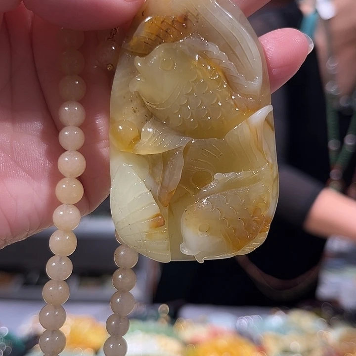 未镶嵌岫玉毛衣链
