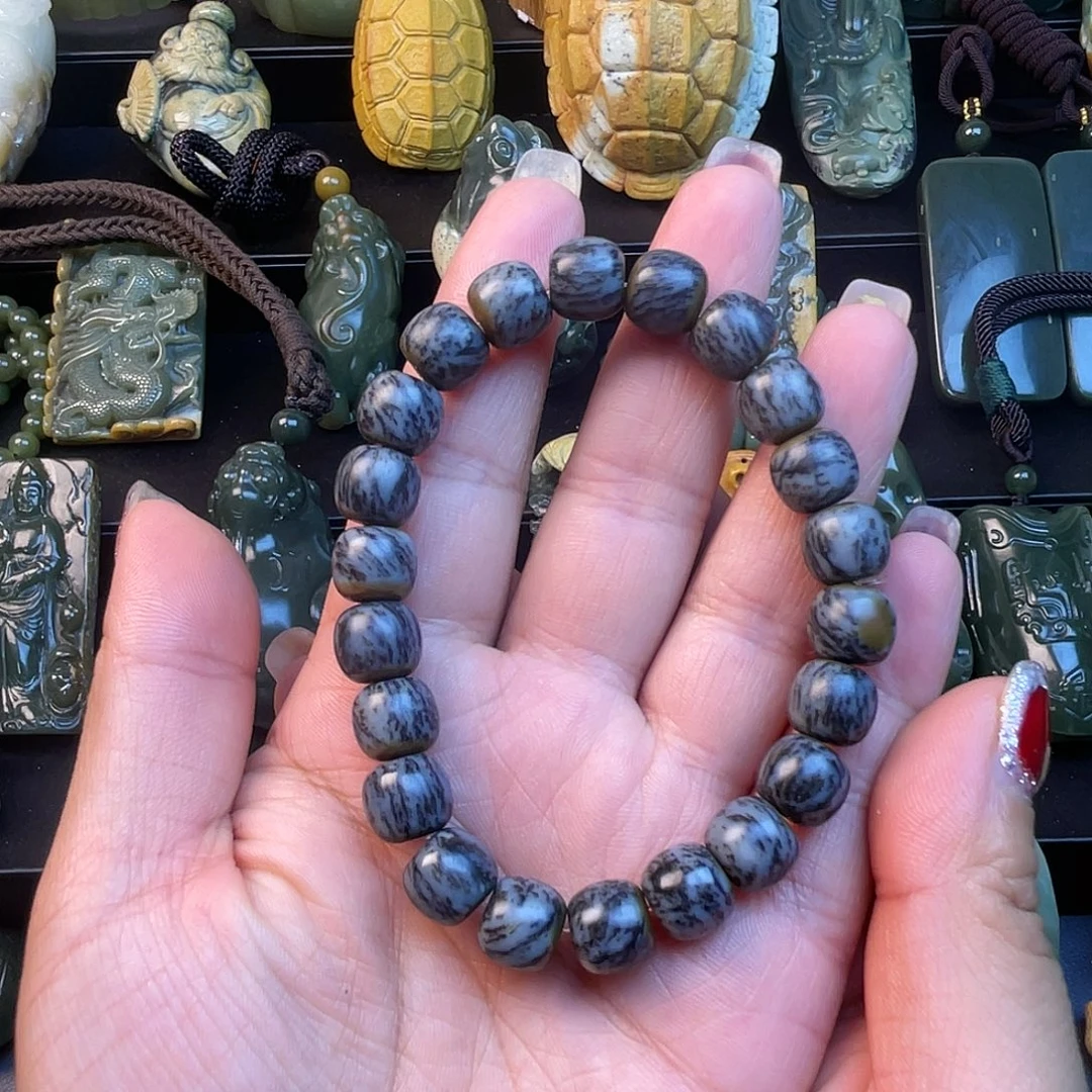 透闪石质玉未镶嵌手链