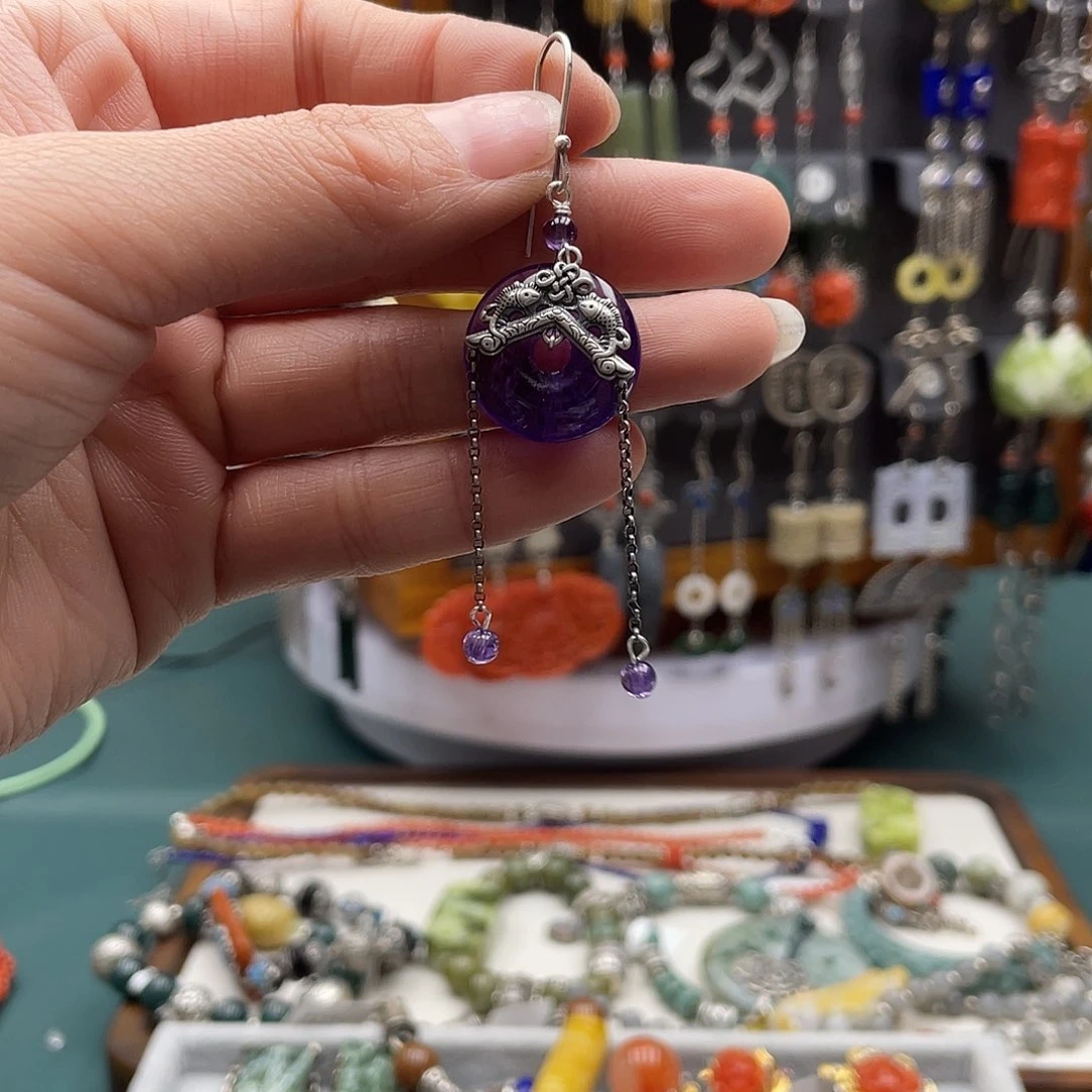 紫晶耳饰银S925镶嵌阁***光饰品