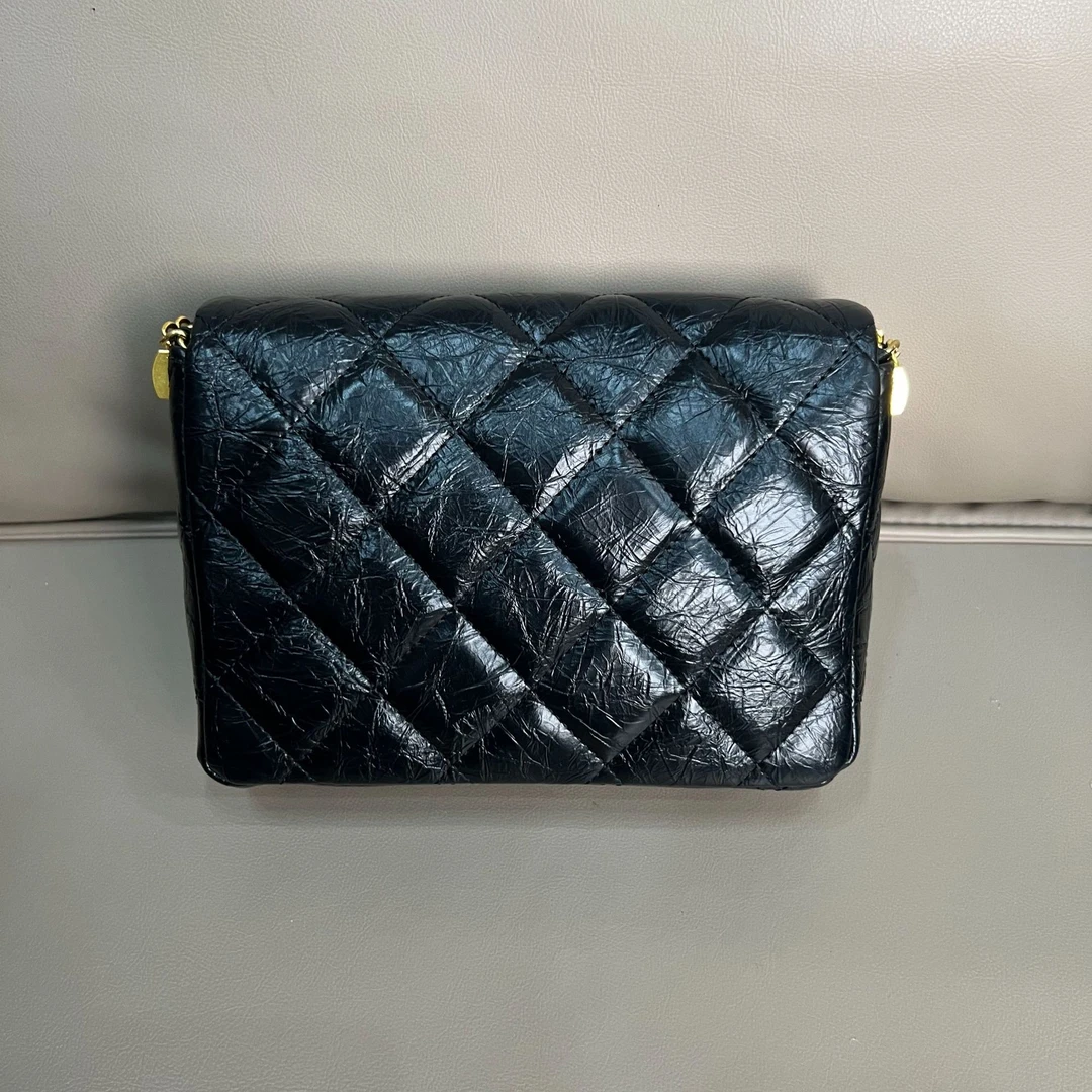 136 新款真皮时尚通勤休闲百搭经典单肩斜挎包 黑色