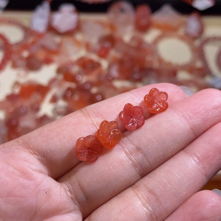 南红玛瑙碗花x 4未镶嵌米*~606