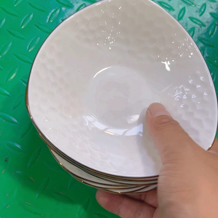瓷片5.5寸盘八个微瑕
