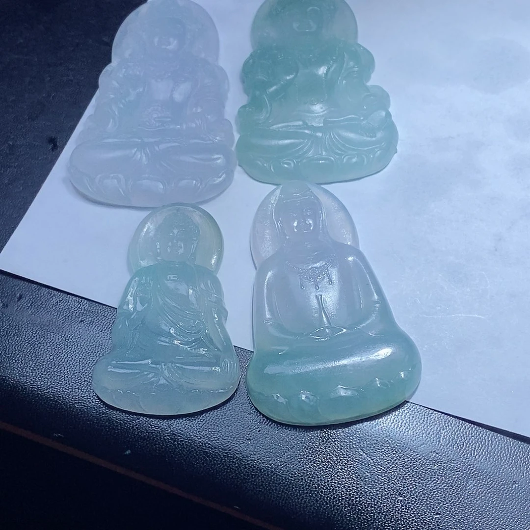 小***1定制翡翠未镶嵌翡翠