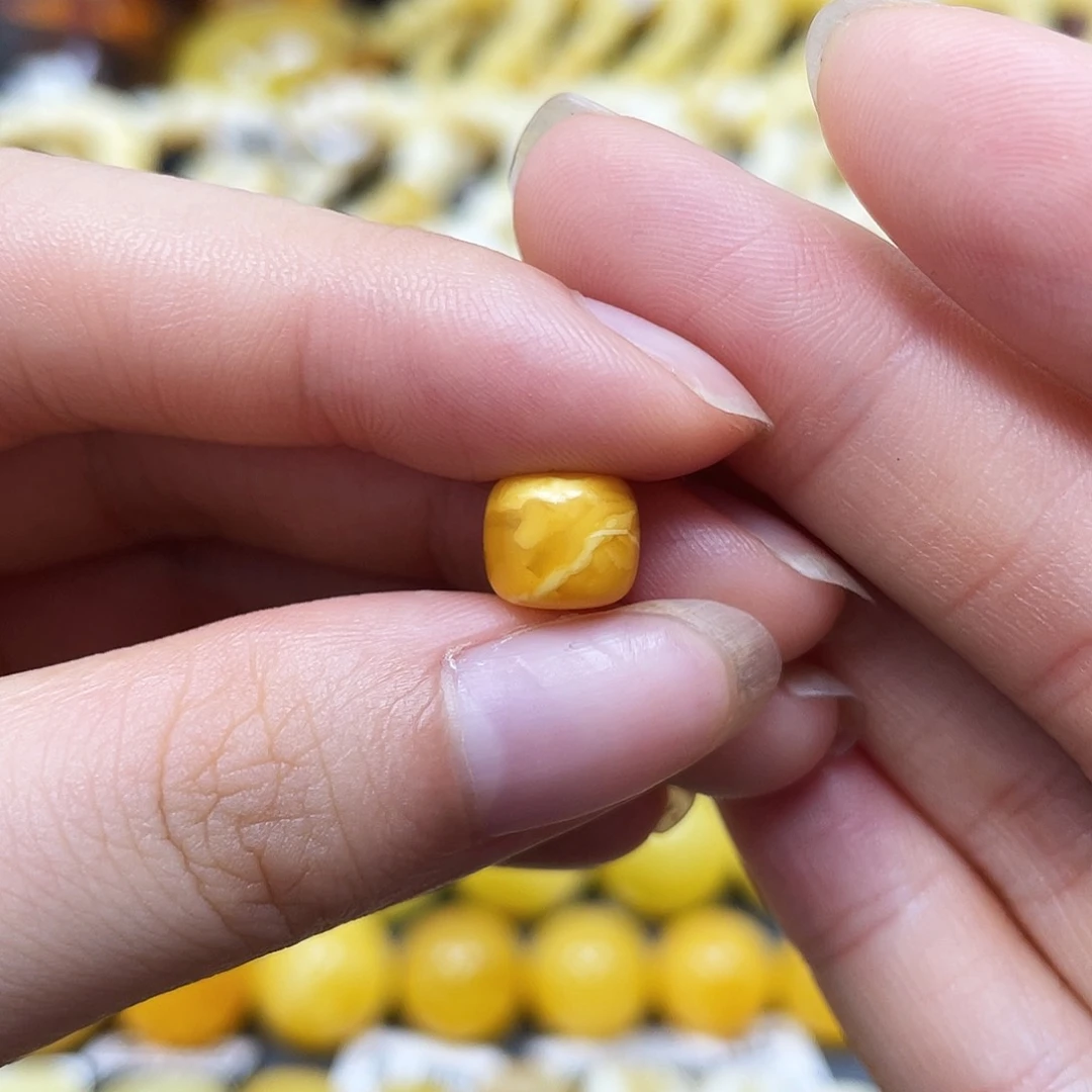 未镶嵌蜜蜡裸石老型8.5✖️7.5mm瑕