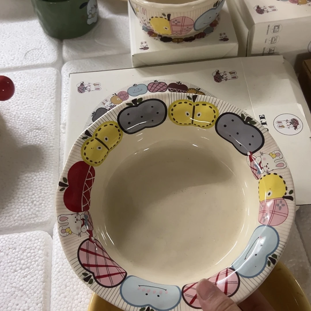 瓷正品苹果兔草帽盘