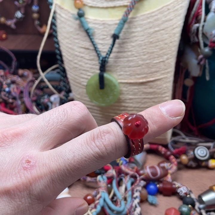 玛瑙/玉髓颈饰未镶嵌