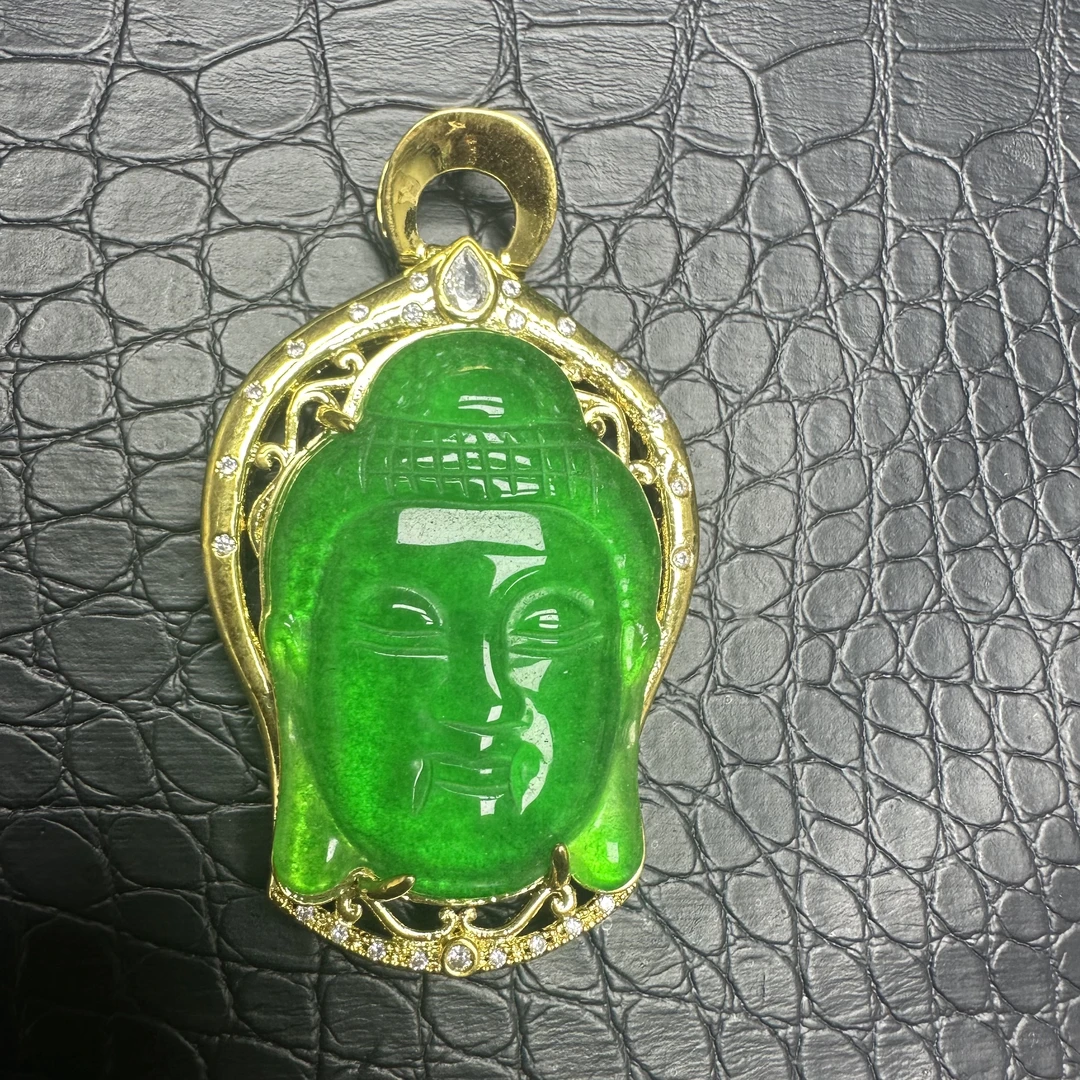 冰绿佛首吊坠 H260