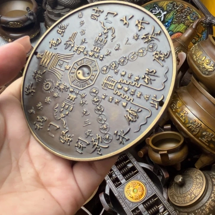 精美铜器摆件藏收