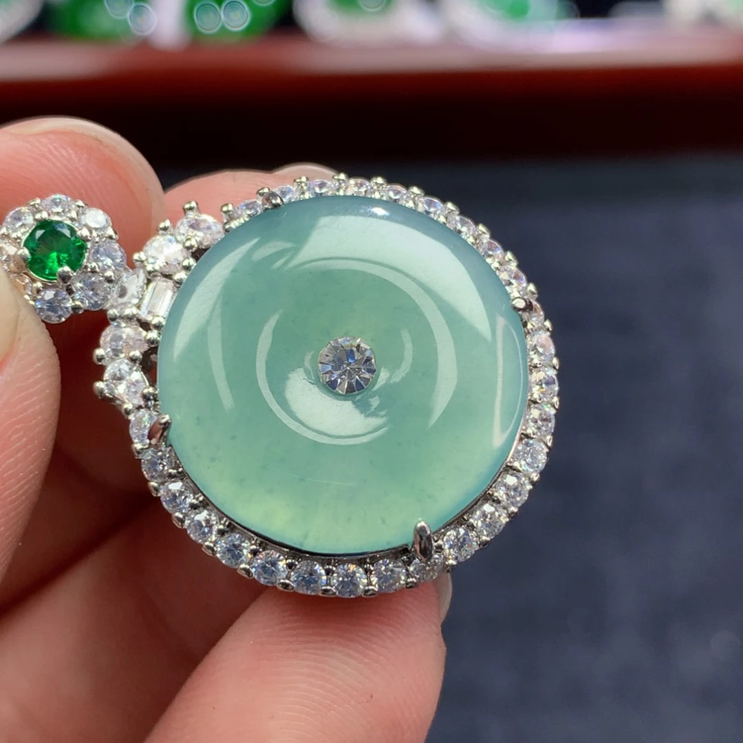 【闪购商品】翡翠颈饰未镶嵌翡翠