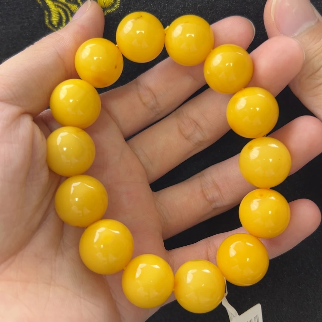 未镶嵌琥珀珠宝奇石