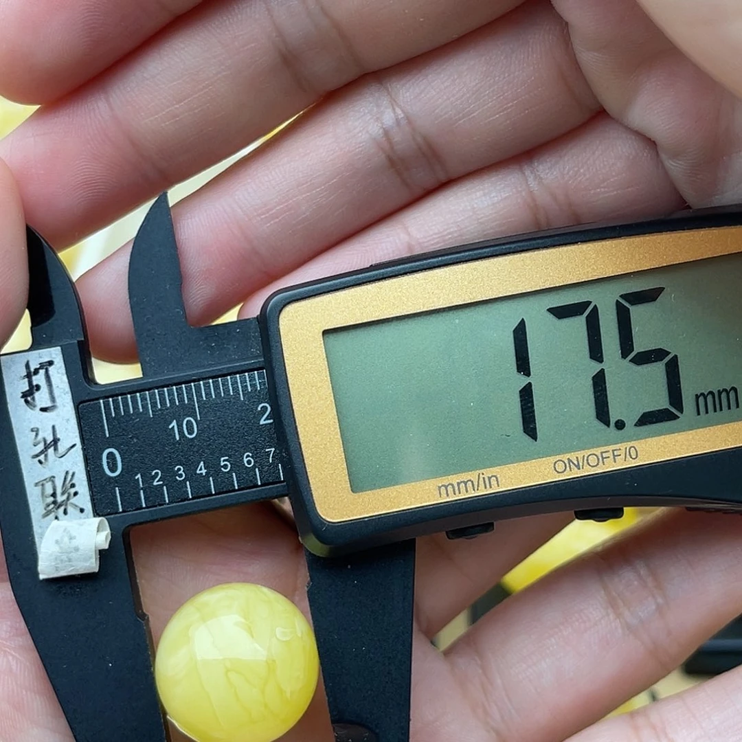 裸石琥珀未镶嵌9*3蜜蜡圆珠梦