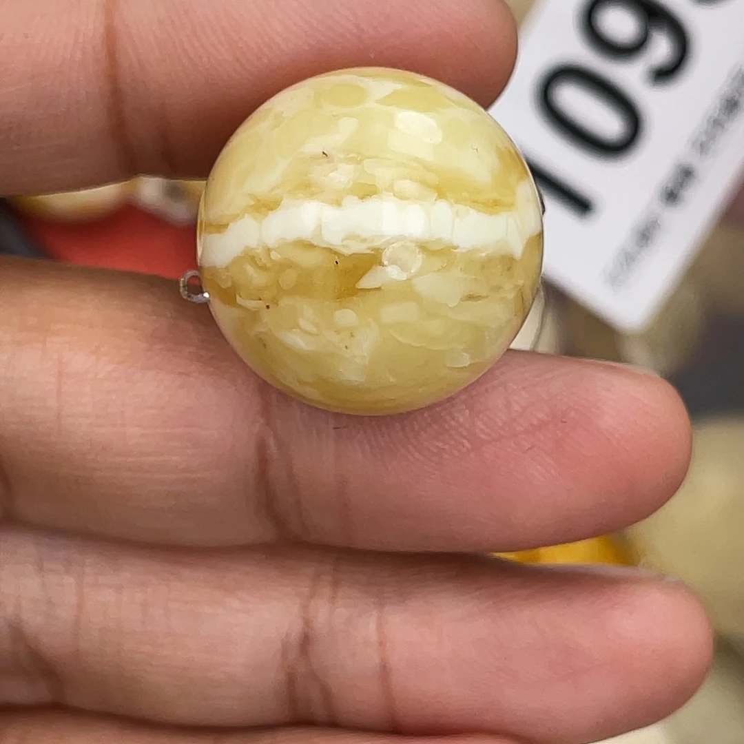 蜜蜡未镶嵌珠宝奇石粉21.3一线天