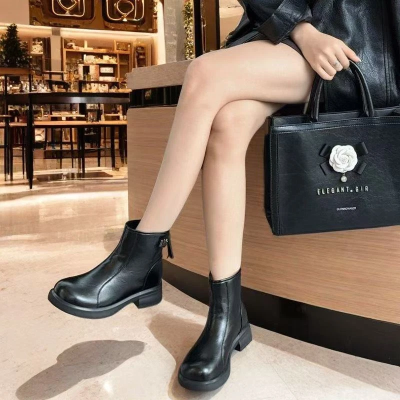 超洋气！气质小香风好穿洋气百搭时尚马丁靴