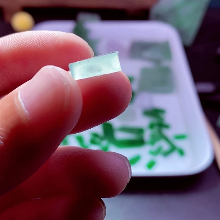 定制翡翠未镶嵌材料