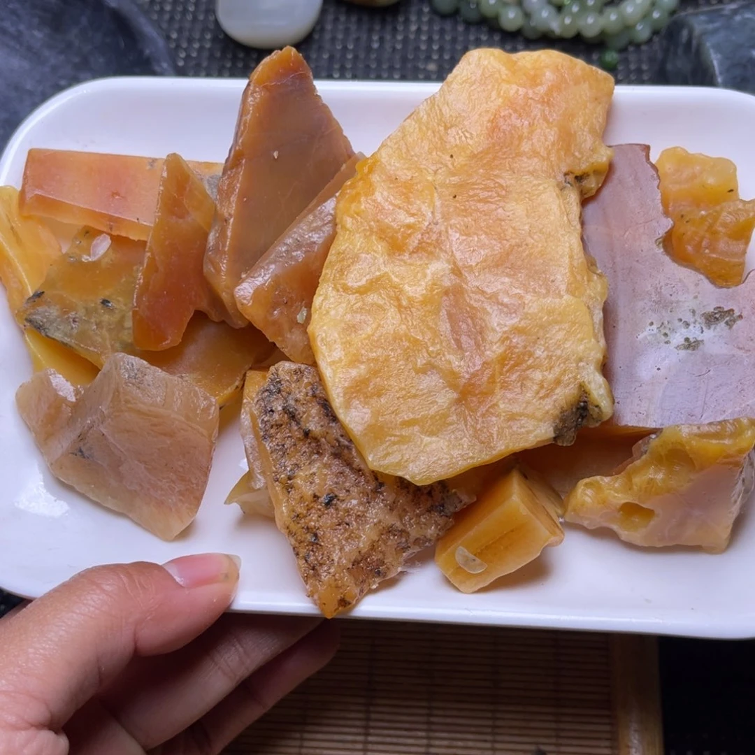 未镶嵌和田玉车挂