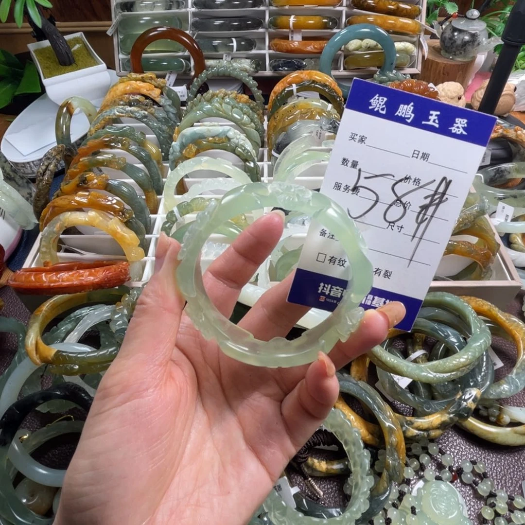 未镶嵌蛇纹石玉手镯