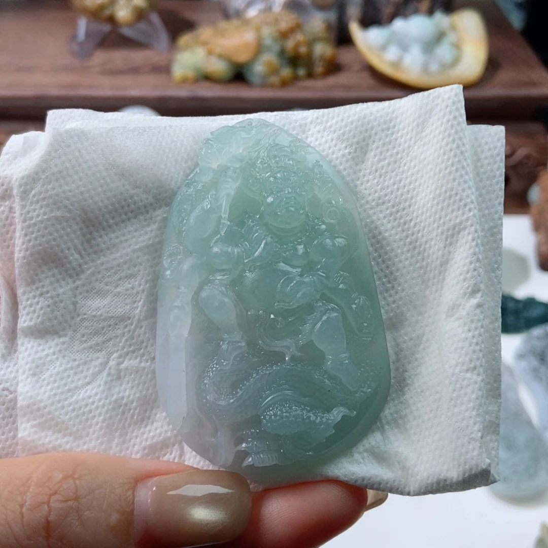 王***否定制翡翠未镶嵌天然缅甸翡翠a货大黑天