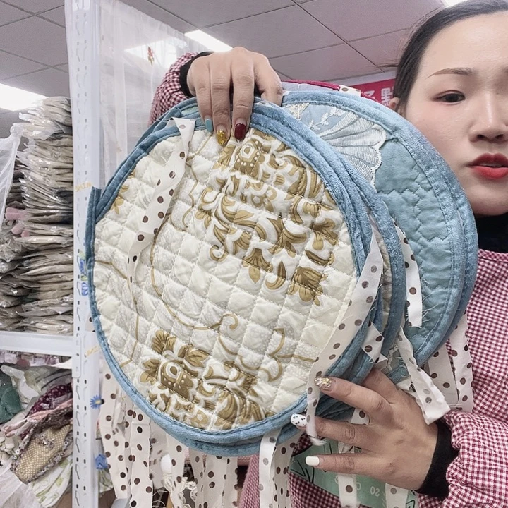 毛绒啦咯啦咯啦咯啦咯啦