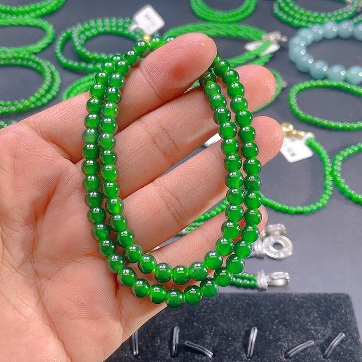 颈饰未镶嵌翡翠A货卡6 锁骨