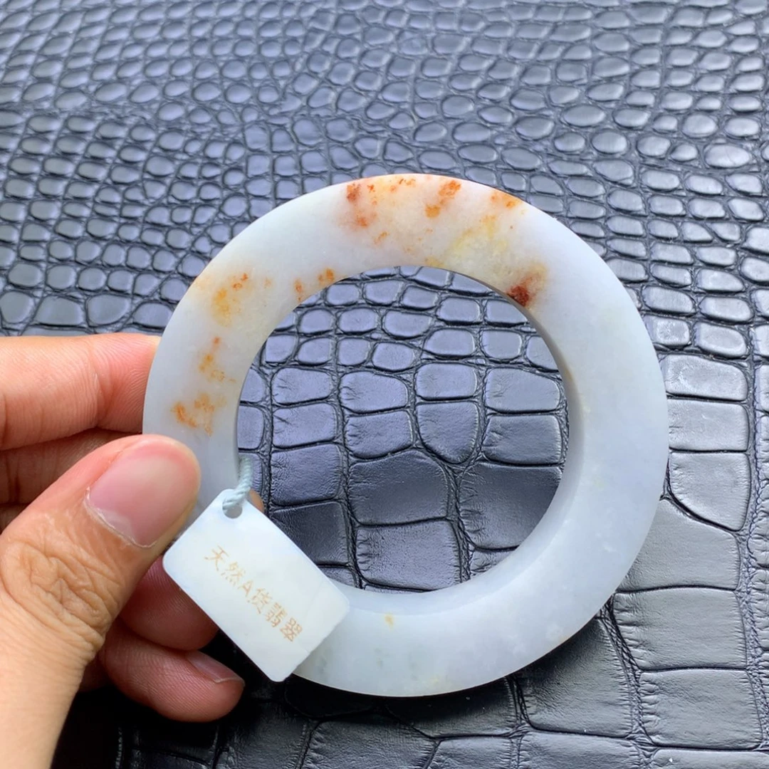 定制翡翠未镶嵌翡翠手镯