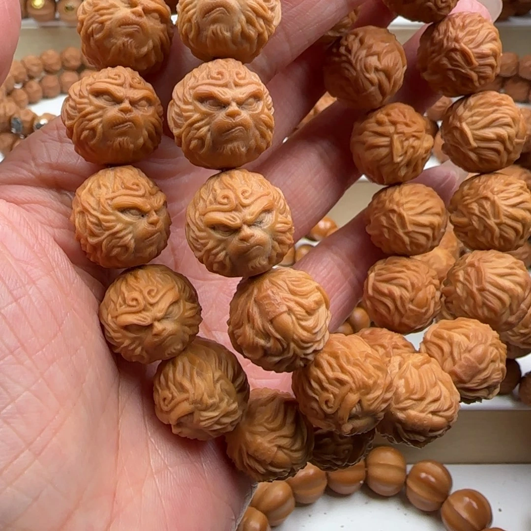 吊坠猴头核桃漏眼歪嘴大圣16