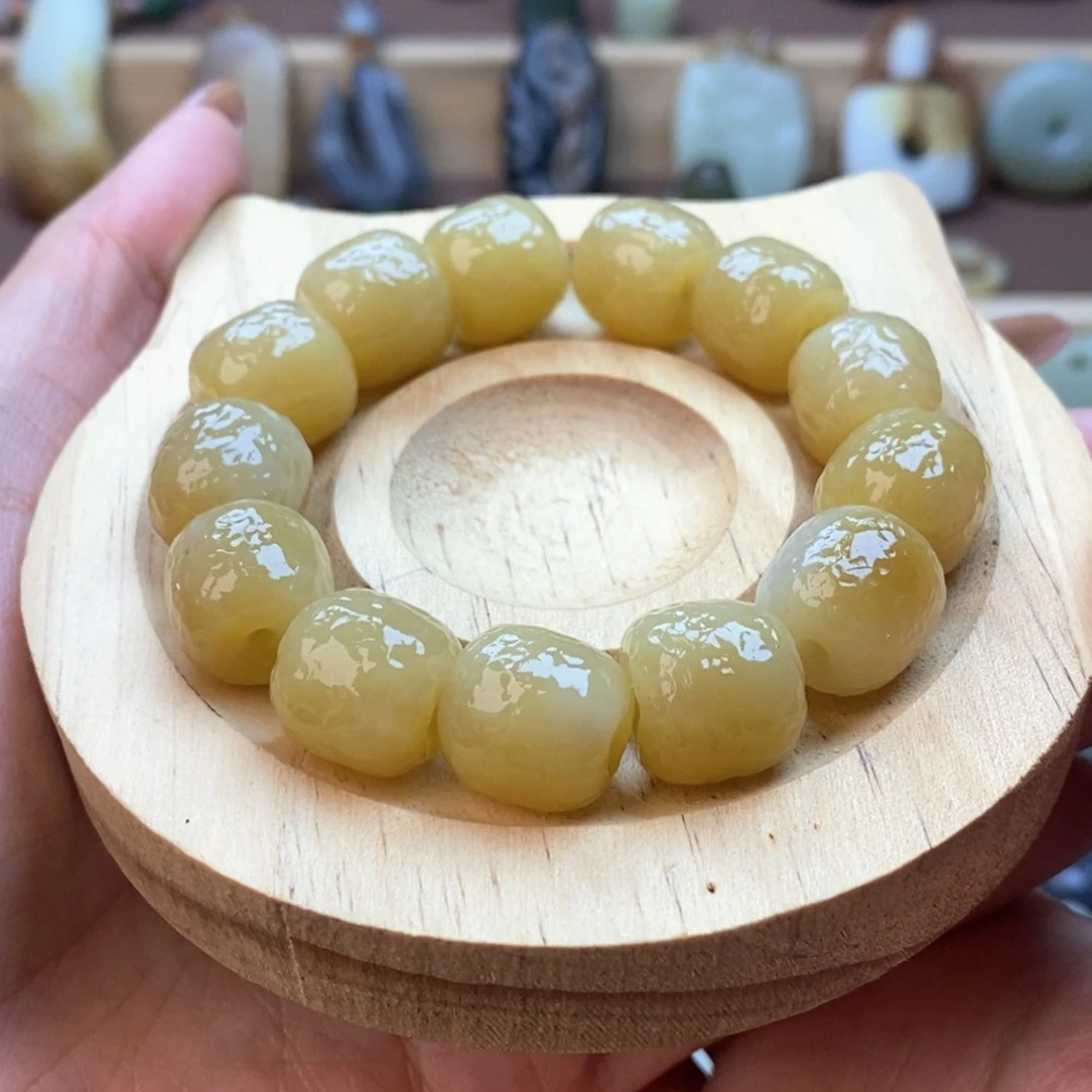 和田玉（糖玉）颈饰未镶嵌兰**香