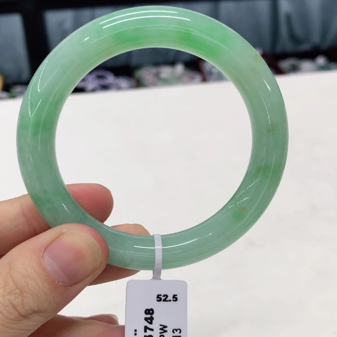 未镶嵌手镯翡翠手镯