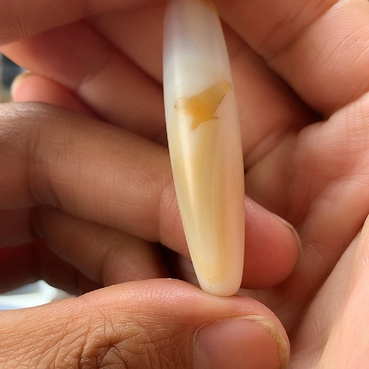 未镶嵌颈饰玛瑙/玉髓