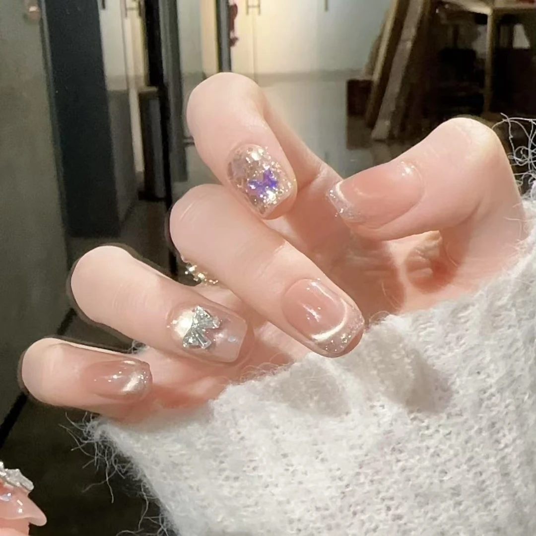 【化茧紫蝶】野世穿戴甲 爆闪亮片紫色蝴蝶猫眼美甲