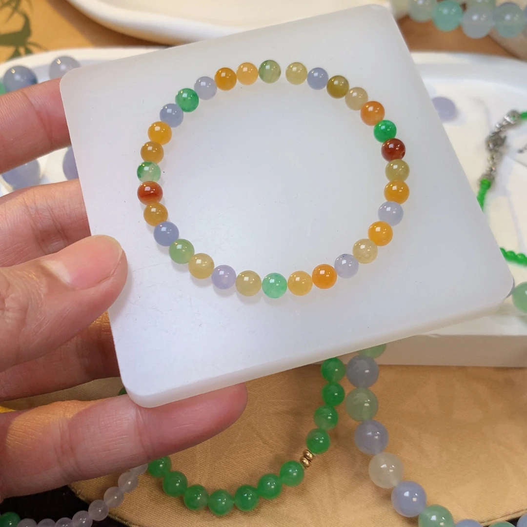 散珠翡翠多宝手串