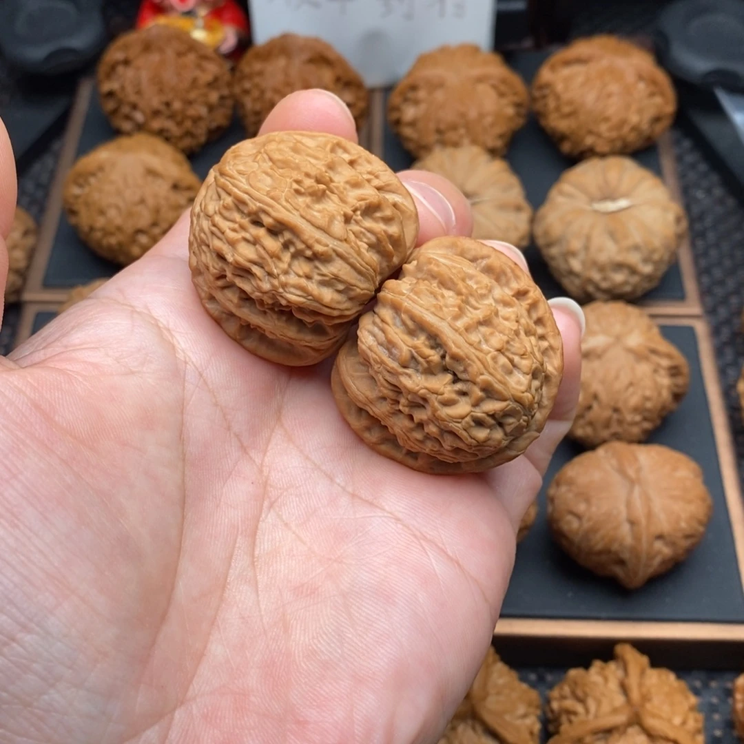 把件文玩核桃37.5尺全品白狮子