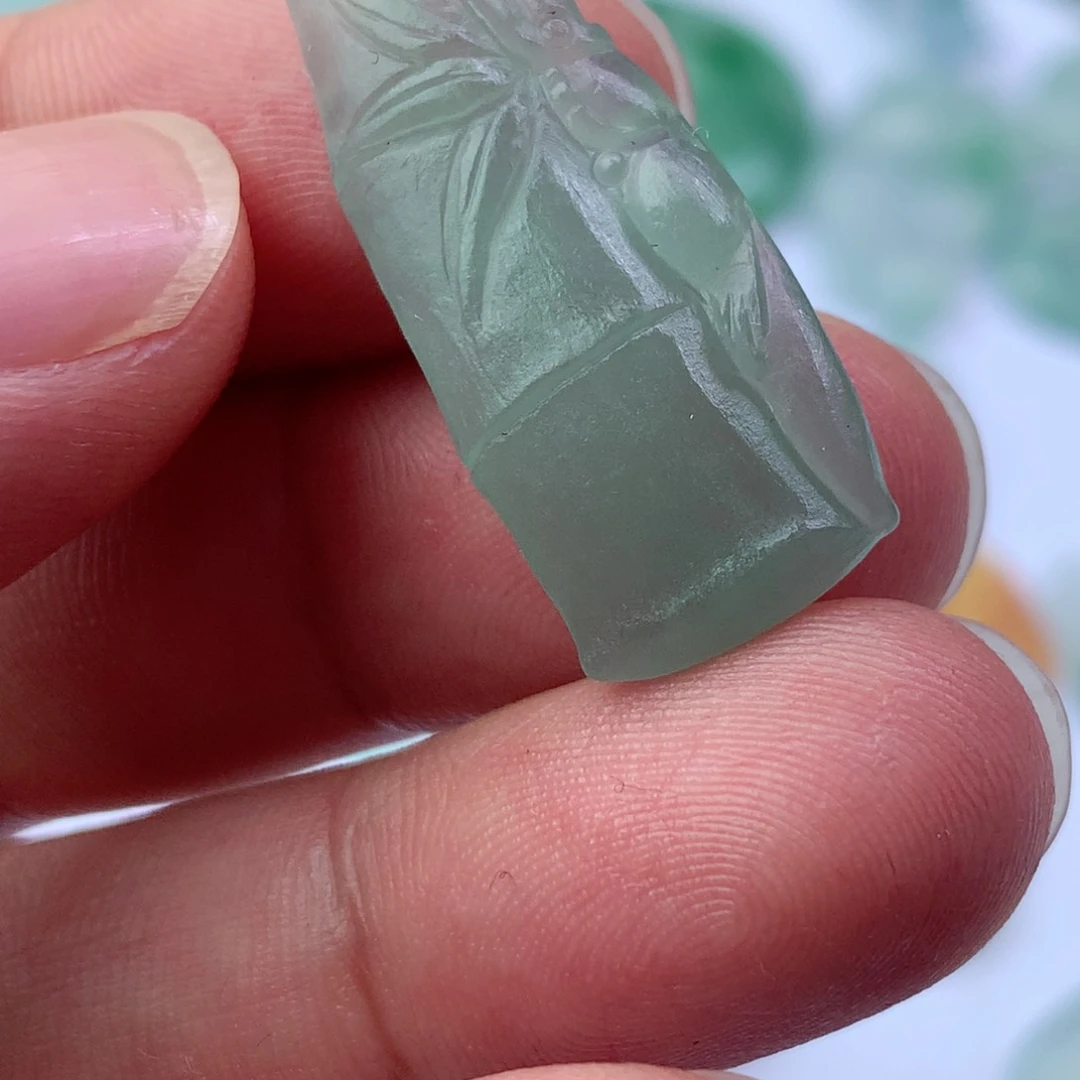 定制翡翠未镶嵌包工