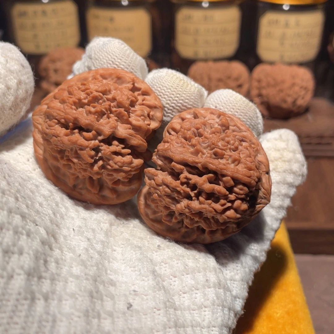 把件文玩核桃43.5三角球星