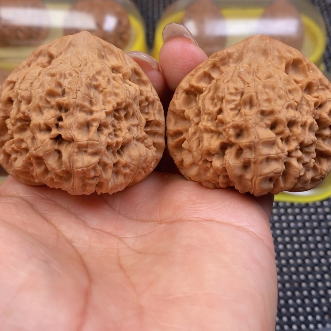 文玩核桃吊坠49尺官帽全品