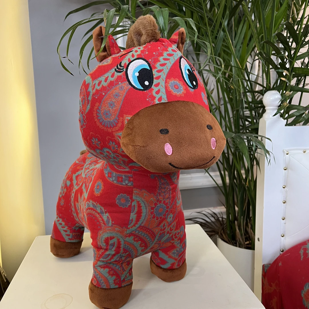 【马到成功】母婴Ａ类面料可爱卡通手工枕头抱枕