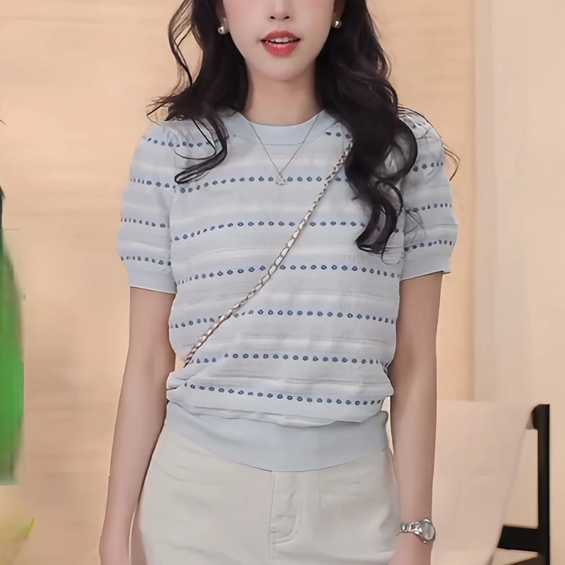 圆领条纹短袖针织衫女士2025夏季时尚减龄宽松显瘦设计感t恤上衣