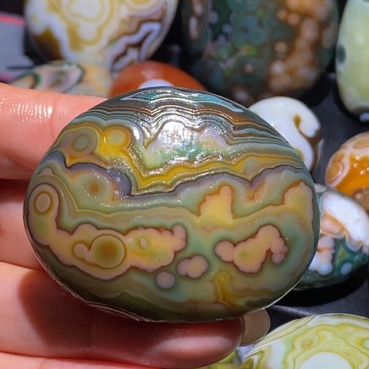 玛瑙/玉髓未镶嵌珠宝奇石91