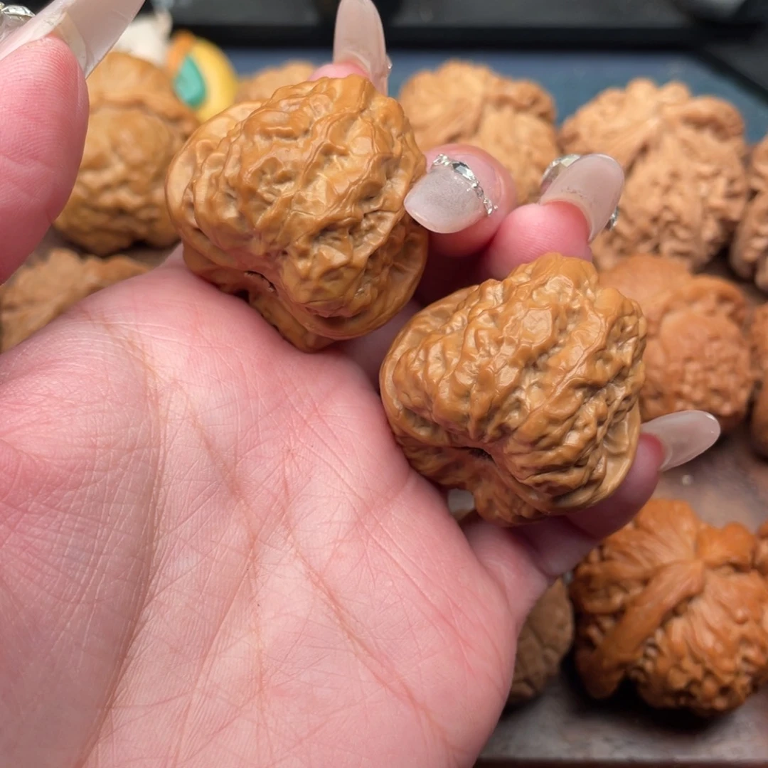 文玩核桃吊坠延庆肌肉蛙35