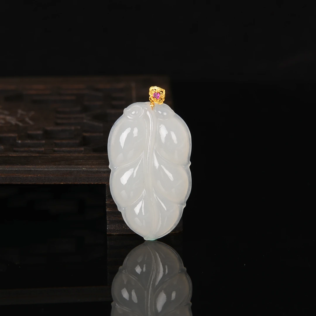 【熊总夫妇】和田玉白玉叶子18K金吊坠-约34*20*4mm