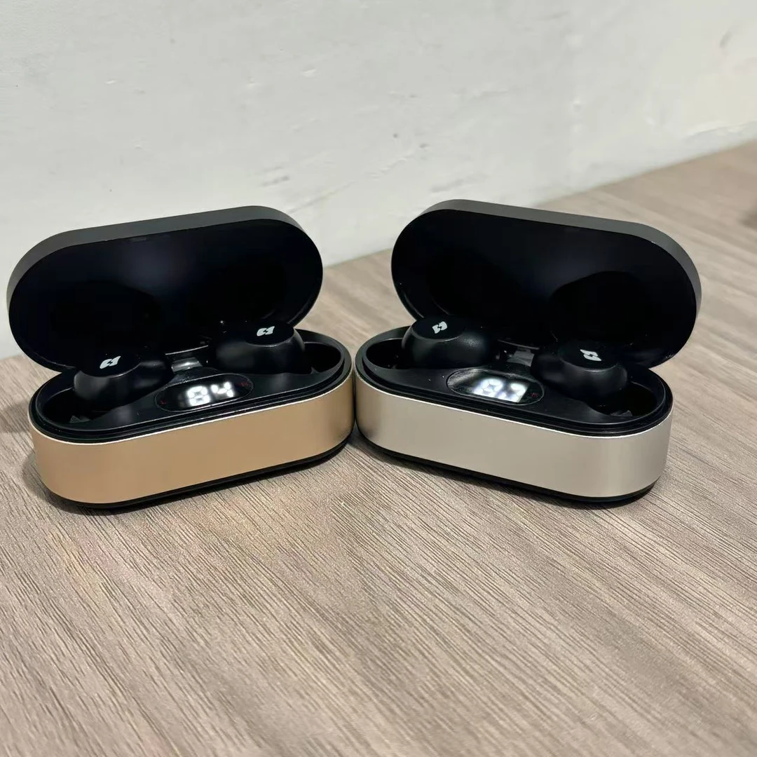 9577数显入耳式耳机