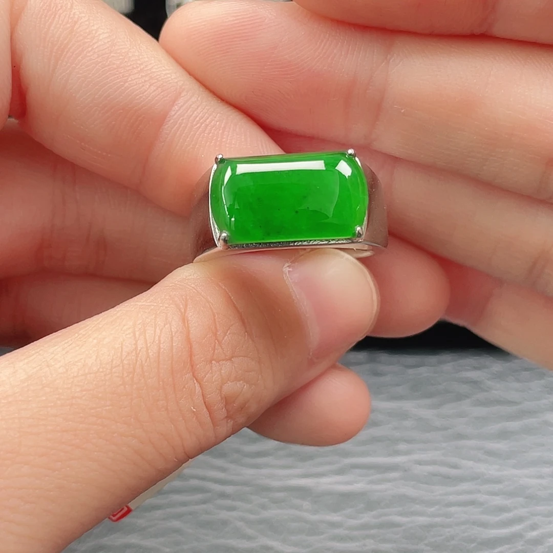 翡翠银S925镶嵌戒指没有运费险3891