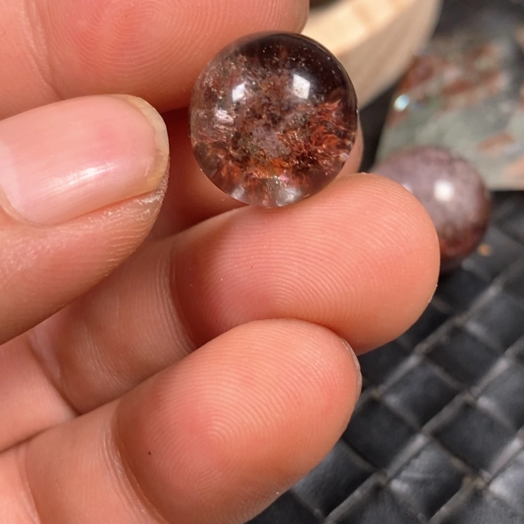 寄***叶未镶嵌颈饰水晶水晶