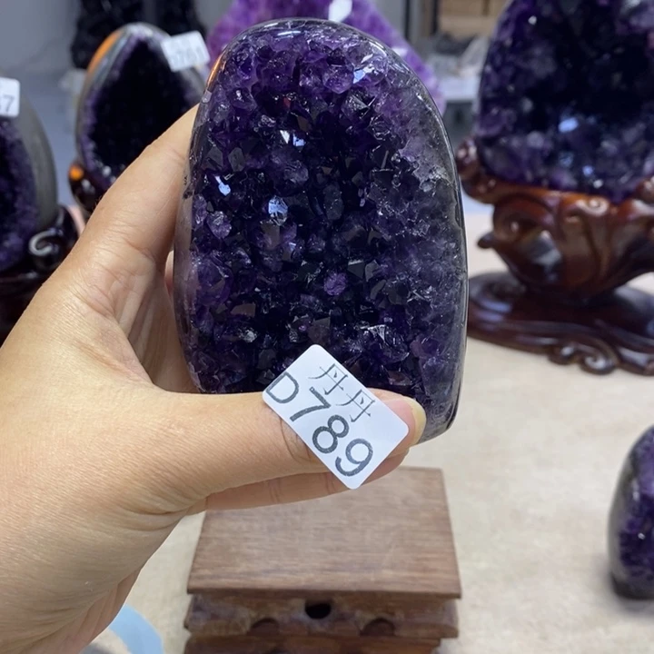 未镶嵌大型摆件（非配饰）紫晶